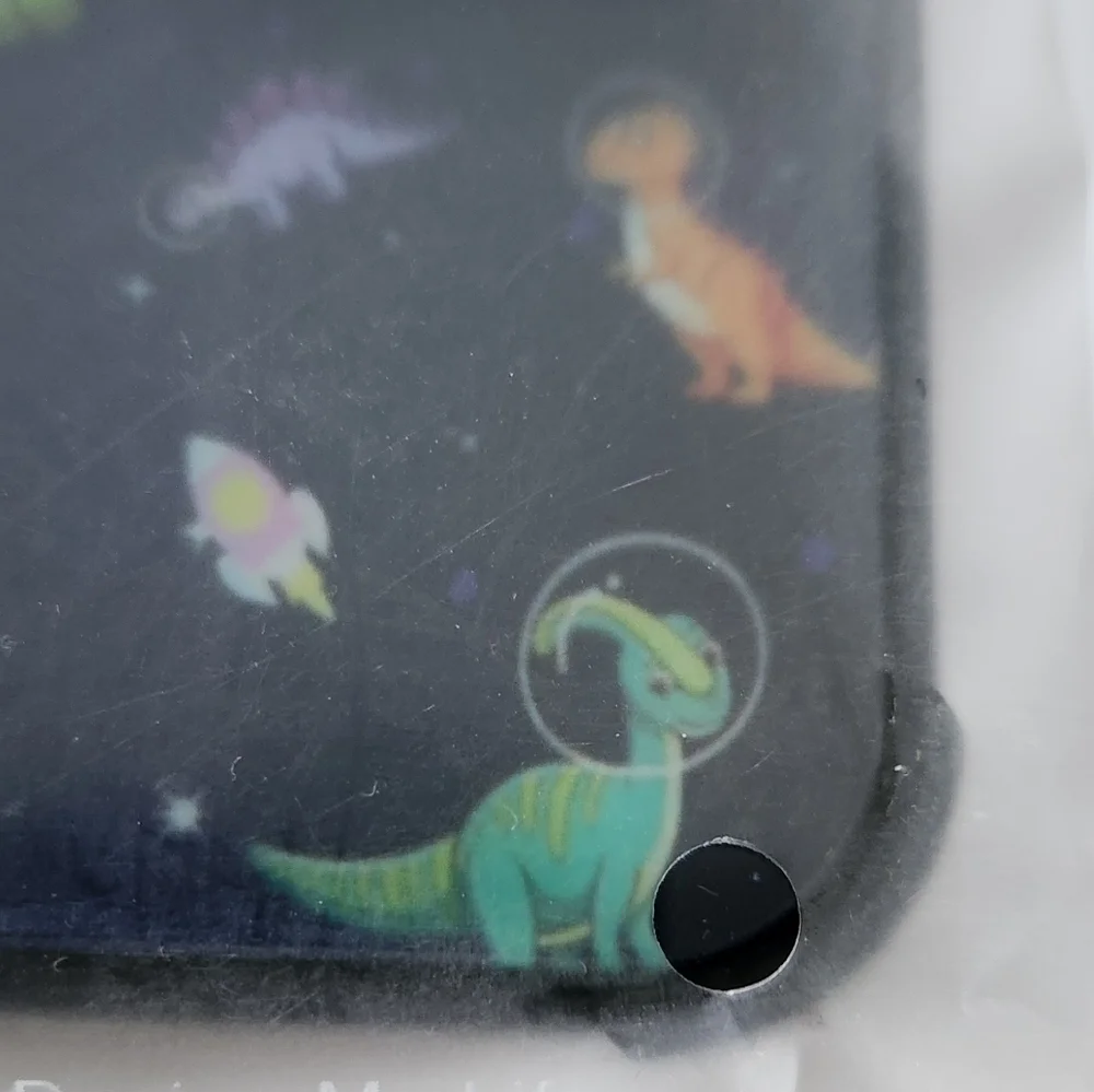 🚀 iPhone 14 Pro Case – Astronaut Dinosaur Cartoon Design, NWT, 6.1”